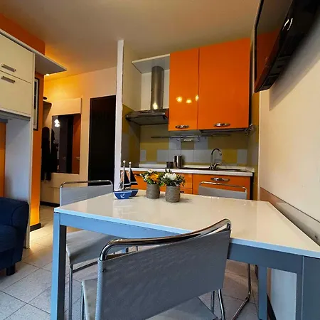 In 54449 Rosolina